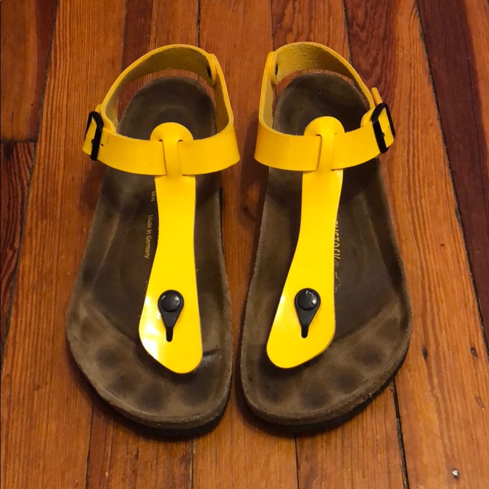 Yellow Kairo Birkenstocks!
